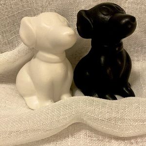 Cute dog Salt and Pepper shakers